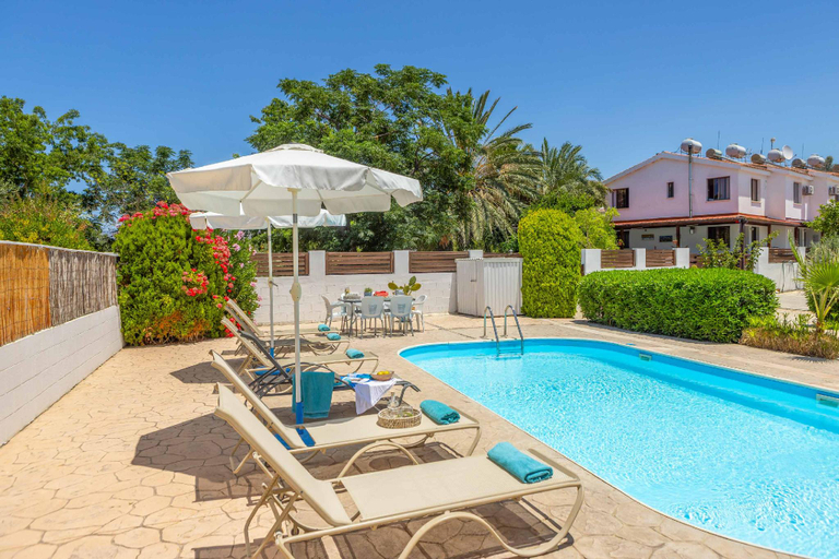 2, Villa Anatoli