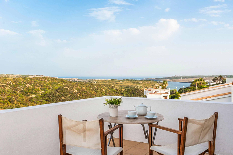 Others 4, Villa Cala Llonga, Baleares