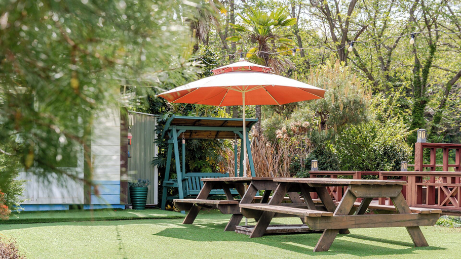 Exterior 2, Geoje Pings Pet-friendly Pension, Geoje