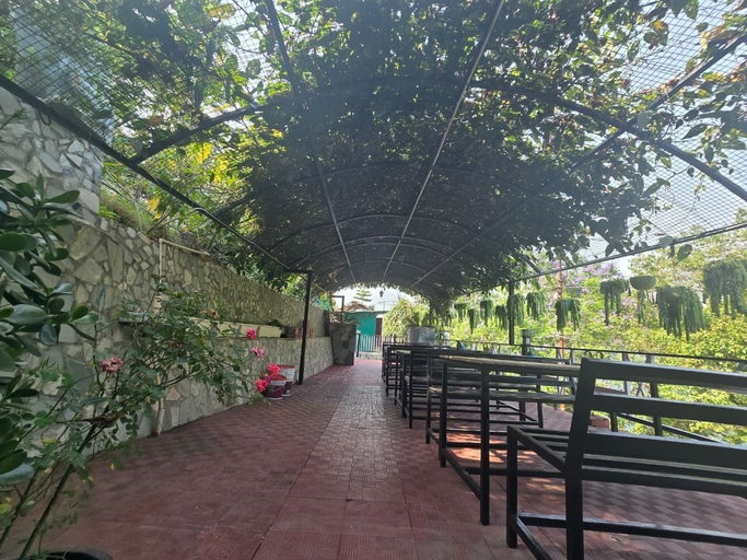 Outdoor dining 5, Dev Bhumi Resort, Nainital