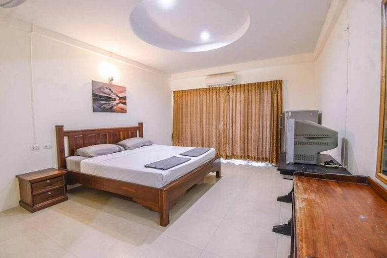 Others 2, We Residence, Pattaya