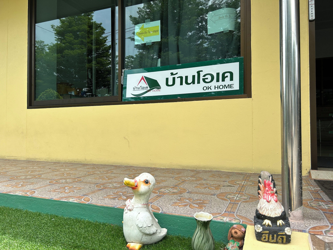 Exterior & Views 2, OKHOME HOSTEL, Bang Phli