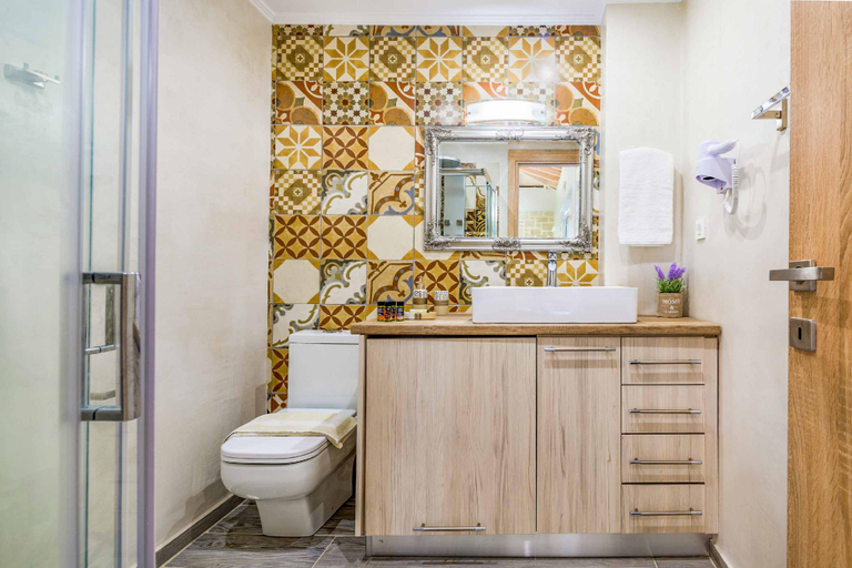 Bathroom 3, Villa Elenitsa, Crete
