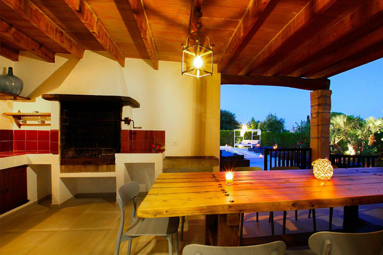 Others 5, Villa Crever, Baleares