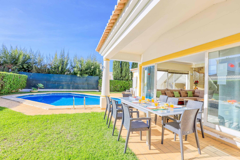 Others 3, Villa Jeanic, Albufeira