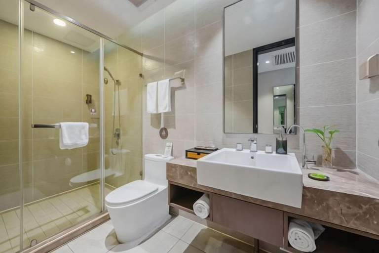 Bathroom 3, Home Inn Select (Shanghai Zhoupu Wanda Plaza Branch), Shanghai