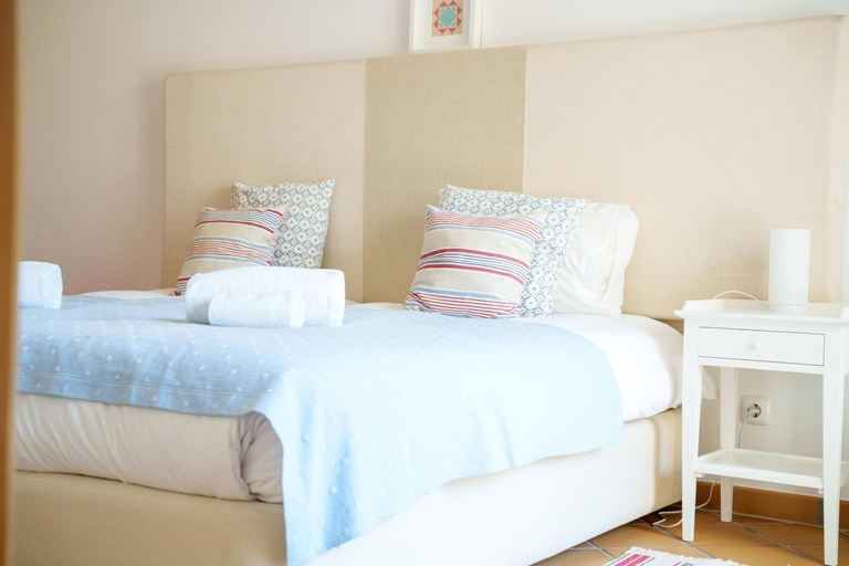 Bedroom 3, Sunset Retreat, Praia del Rey C7, Óbidos