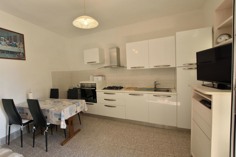Others 3, Apartment Milka, Primošten