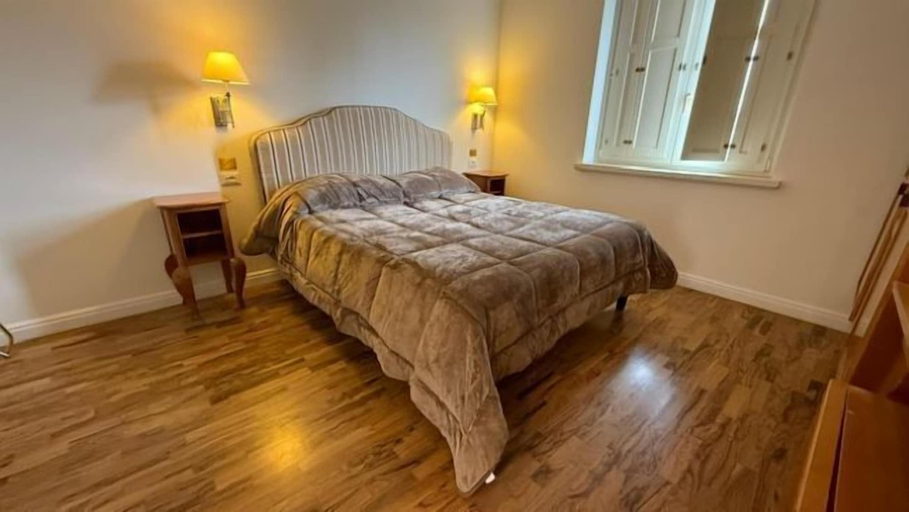 Bedroom 2, Grand Hotel Certosa, Salerno
