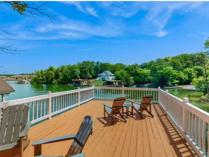Terrace/patio 4, Lakefront Tranquility - Lakefront Home With Views, Private hot Tub/dock, Deck, Free Wifi, Bedford