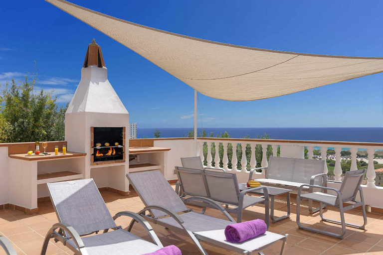 Others 5, Villa Santa Cruz, Baleares