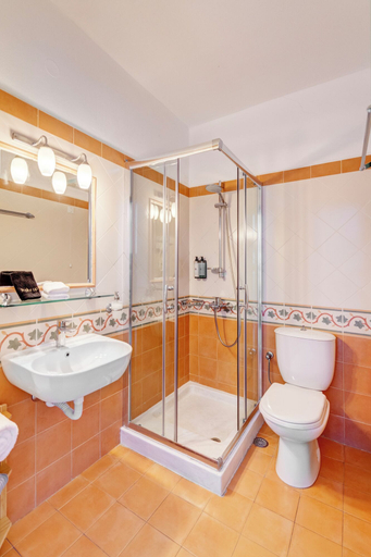 Bathroom 4, Brazzera Hotel, South Aegean