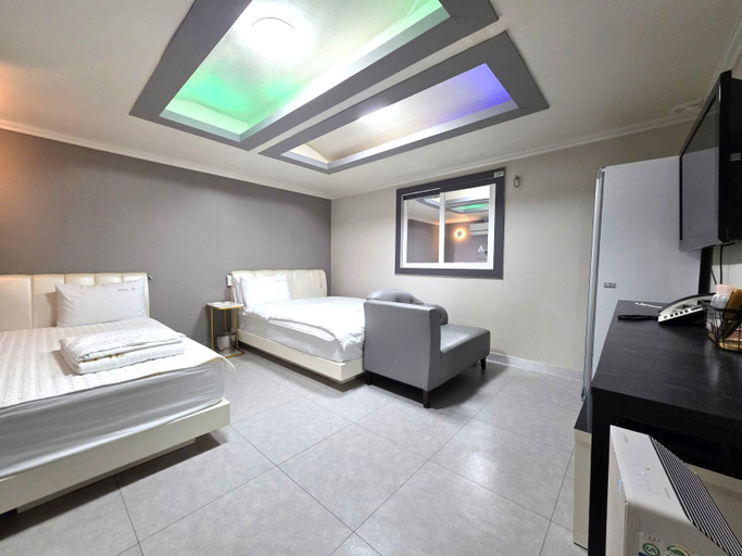 Bedroom 4, Miryang Cannes, Miryang