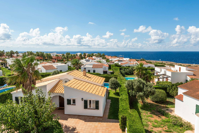 Others 3, Villa Malva, Baleares
