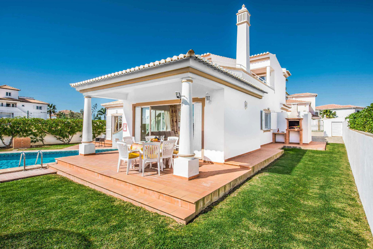 Others 2, Villa Damara, Albufeira
