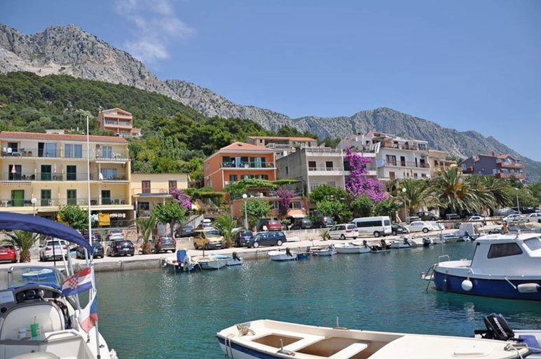 Others 5, Apartments Tonci, Podgora