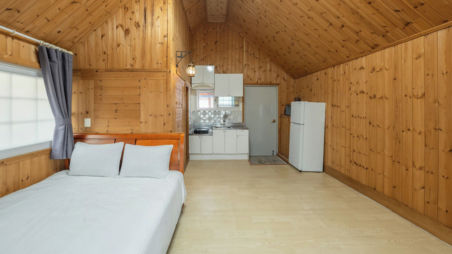Room 5, Ganghwado Gagopa Family Group Pension, Ganghwa