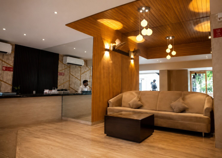 Lobby, Glitz Hotel Jayshree - Nr Mumbai Airport, Mumbai Suburban