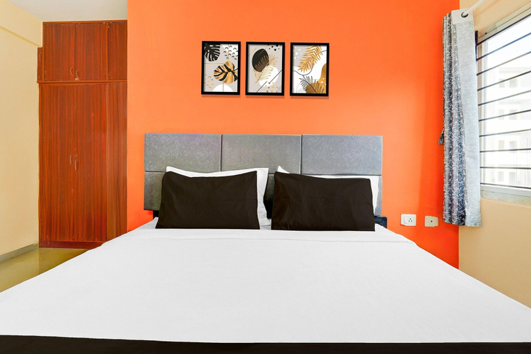 Room 4, Super Collection O Electronic City, Bangalore