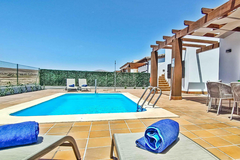Others 3, Villa Angelita, Las Palmas