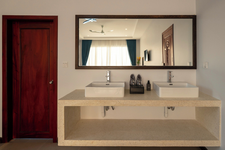 Bathroom 4, Blanc Smith Private Villa, Siem Reap