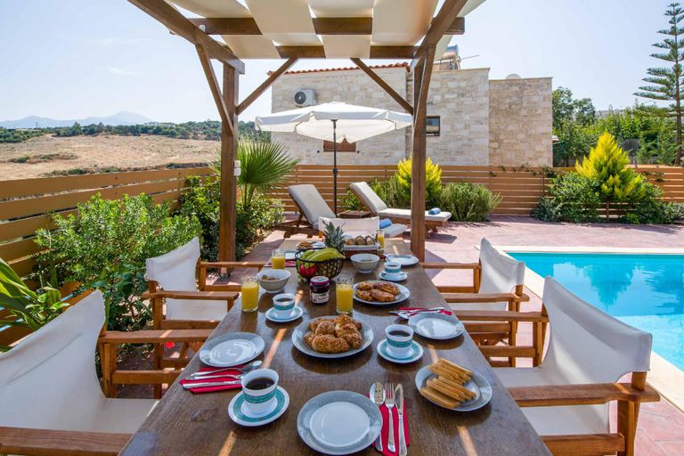 Others 5, Villa Terpsi Klio, Crete