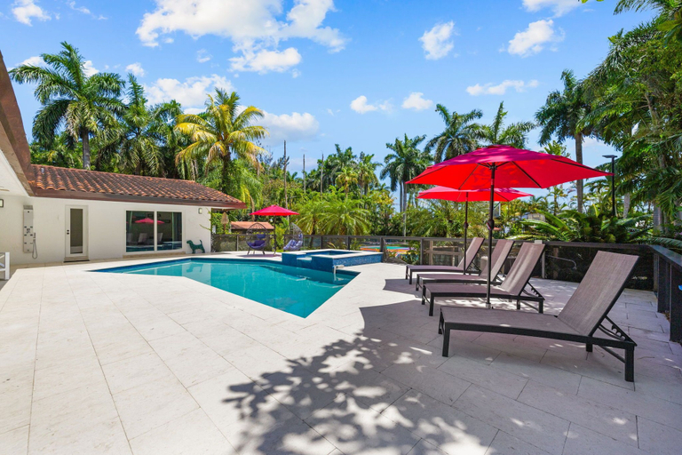 Pool 3, Sultan Villa - Tennis • CT Pool • BBQ, Miami-Dade