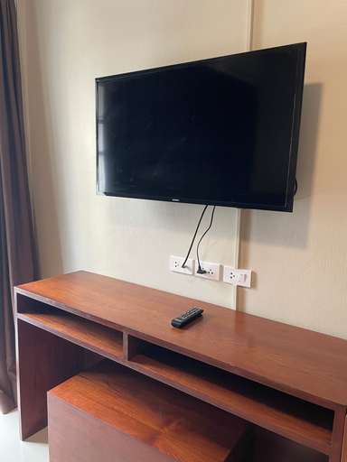 Television, ON'S Place, Pattaya