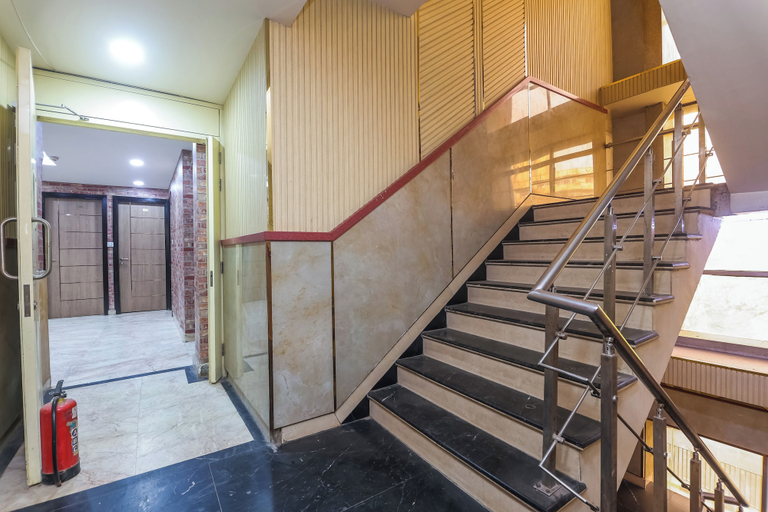 Lobby 5, Hotel om international, Delhi
