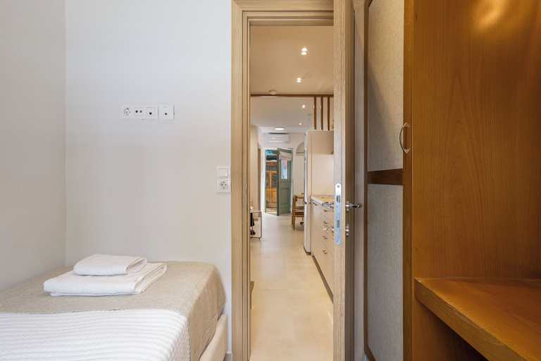 Room 5, CF premium OldTownLiving near the Castle, Crete
