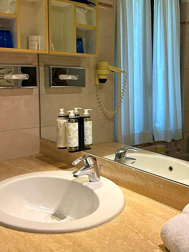 Bathroom 4, Fenix Hotel, Rome