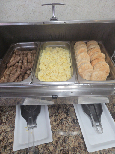 Food & Drinks 5, Quality Inn Cheyenne I-25 South, Laramie