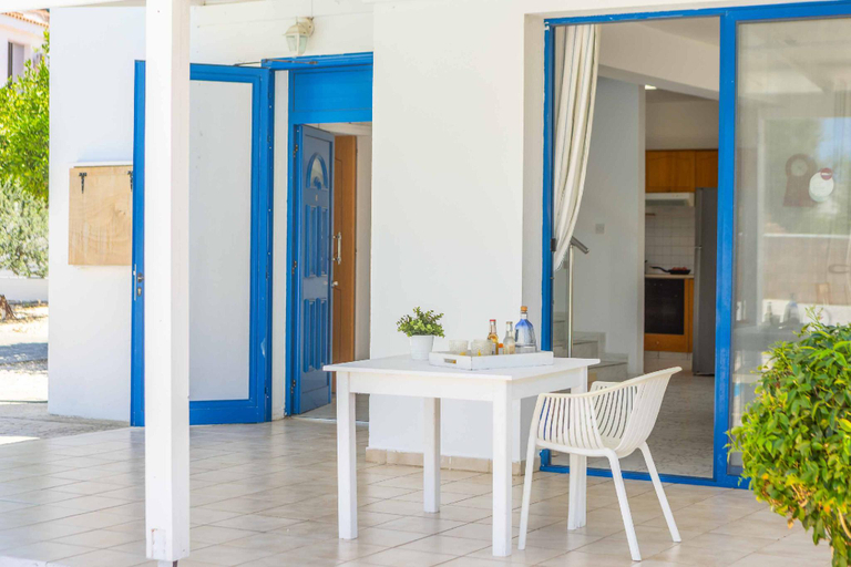 3, Villa Anatoli