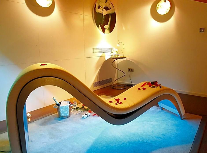 Sport & Beauty 3, Hotel Museu Llegendes de Girona, Girona