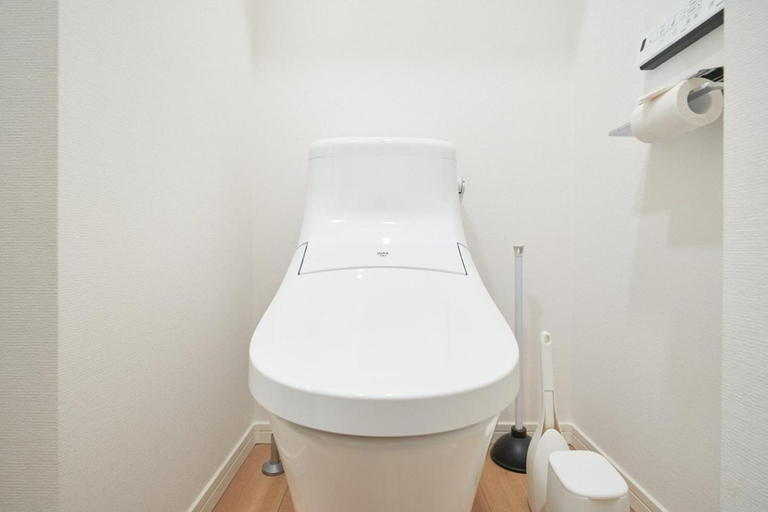 Bathroom 3, TASUKI smart Sugamo, Toshima