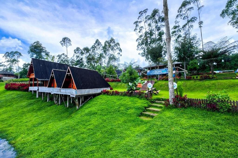 Exterior 4, Cozzy Villa Hajeka, Bandung