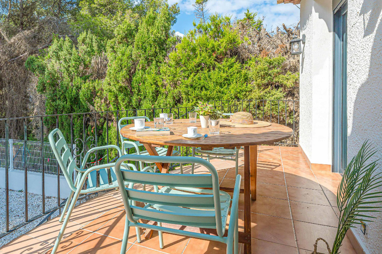 Others 2, Villa Abeto, Alicante
