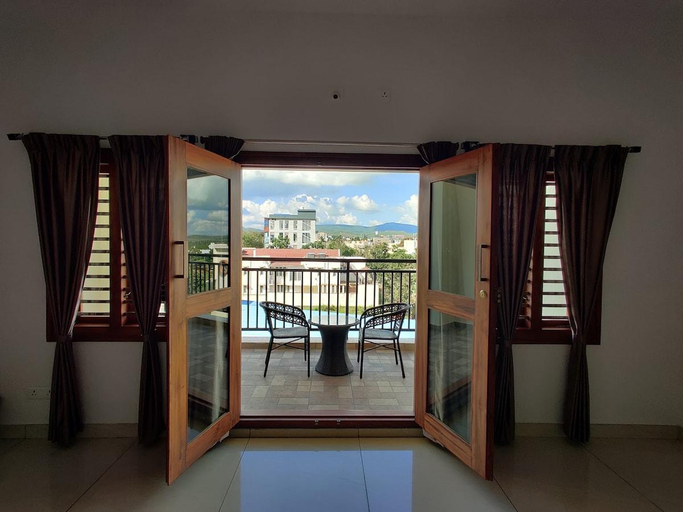 Others 4, SS LUXURY COMFORTS. Two bhk AC luxurious apartment, Chikmagalur