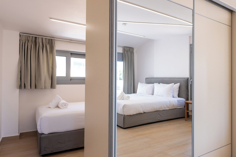 Room 4, Aether Suites Near Athens Airport by SEM, Attica