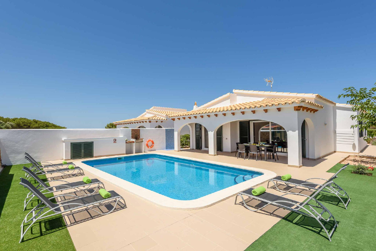 Others 4, Villa Anabel, Baleares