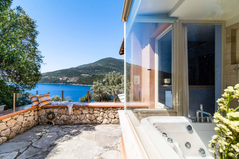 Others 4, Villa Pisti, Ionian Islands