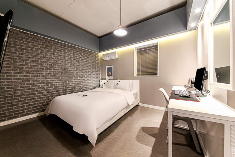 Bedroom 3, Pohang Sangdodong Vinn Haus, Pohang