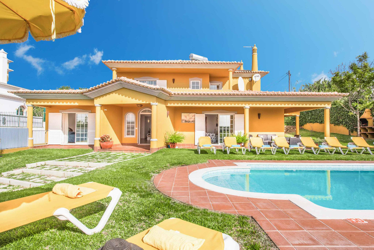 Sport & Beauty 4, Villa Godinho, Albufeira
