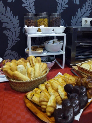 Food & Drinks 5, El Mudayyan, Teruel