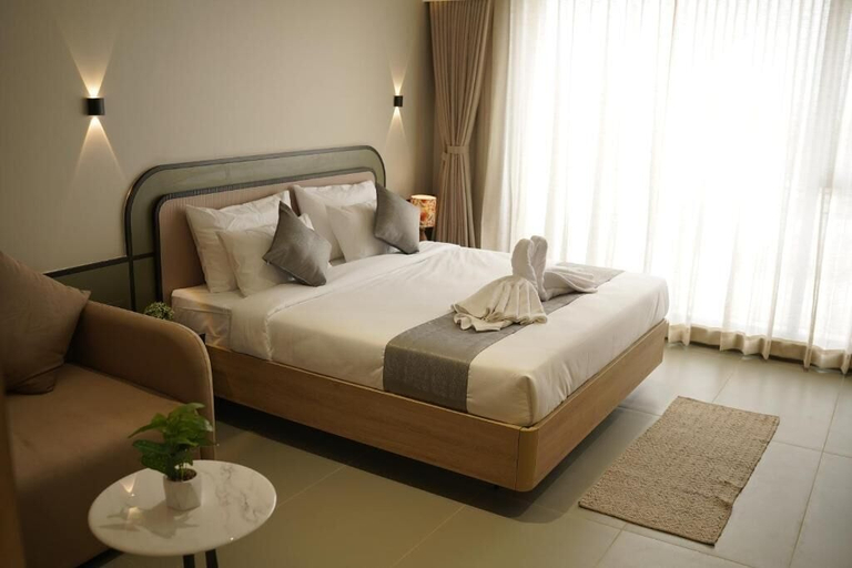 Room 4, HOTEL SANKET ELITE, Nashik
