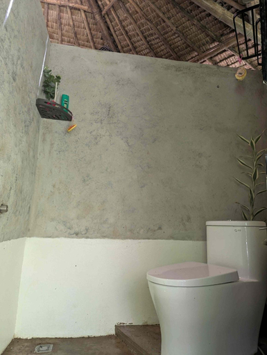 Bathroom 2, Ecocio Backpackers Hostel, Coron