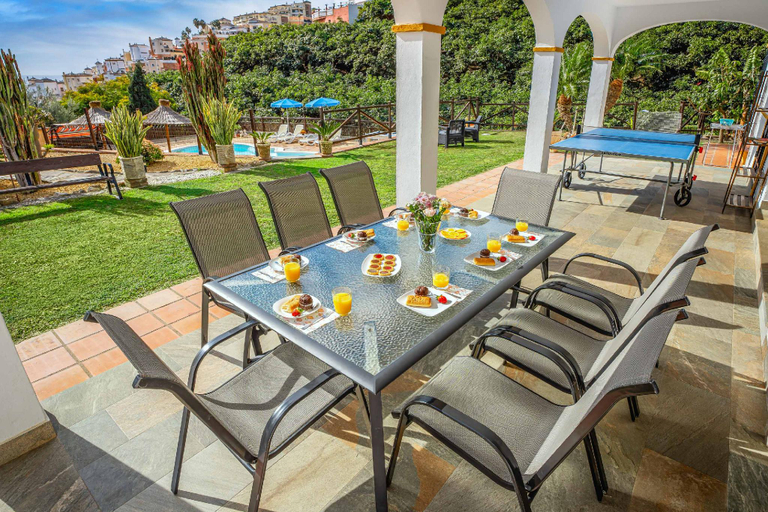 Others 4, Villa Agueda, Málaga