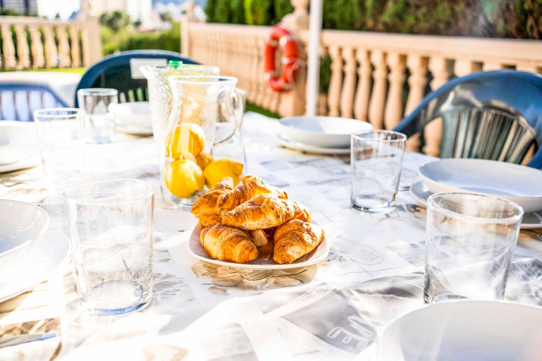 Food & Drinks 3, Villa Matthias, Alicante