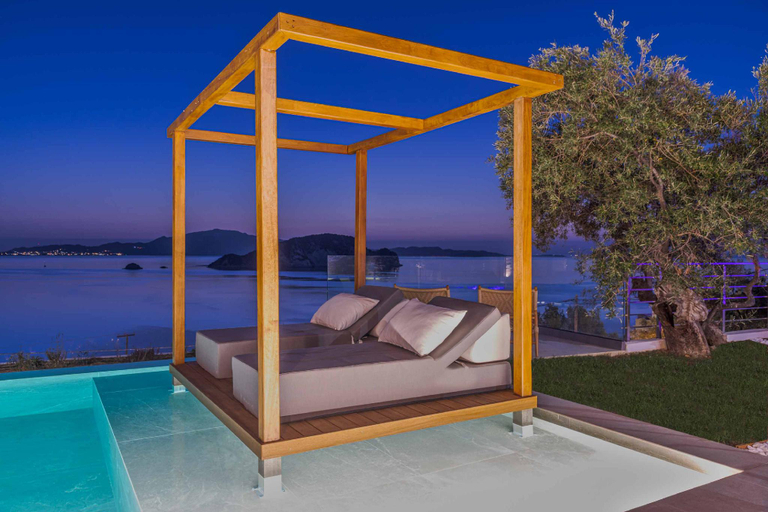 Others 4, Aurora Thesan, Ionian Islands