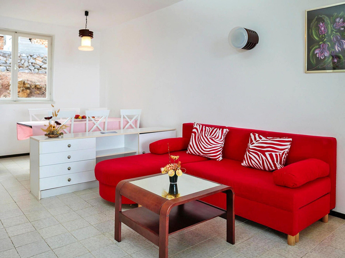 Living room 2, Elegant Resort Stay for 4 in Jelsa, Jelsa